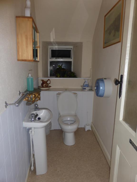Kings Arms Hotel Penryn Zimmer foto